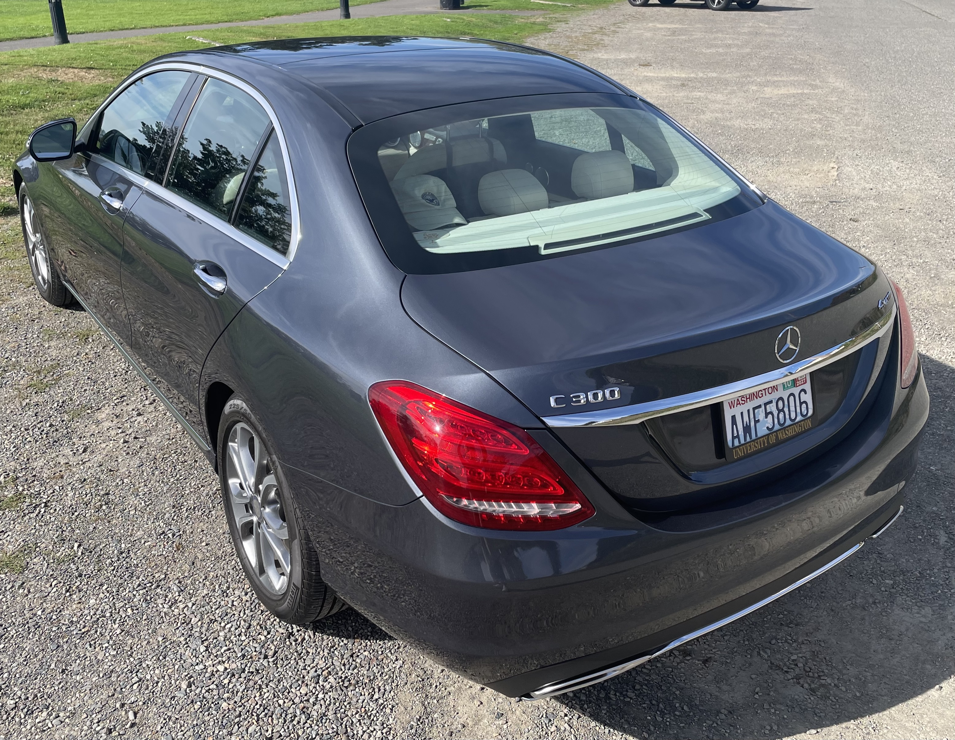 Used 2016 Mercedes-Benz C 300 4MATIC Sedan image 6