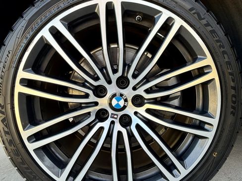 Used 2017 BMW 530i image 11