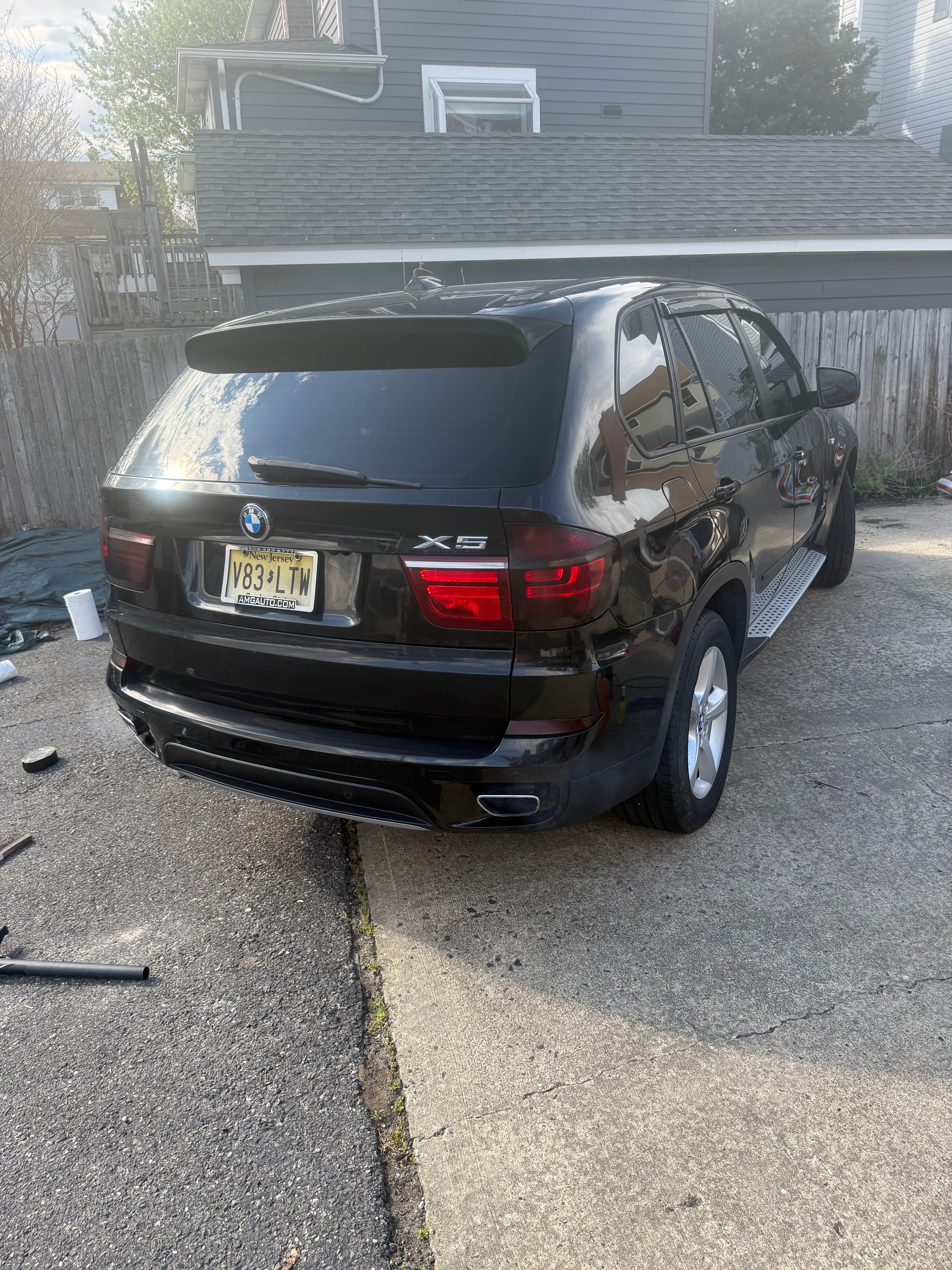 Used 2011 BMW X5 xDrive50i AWD/4WD image 2