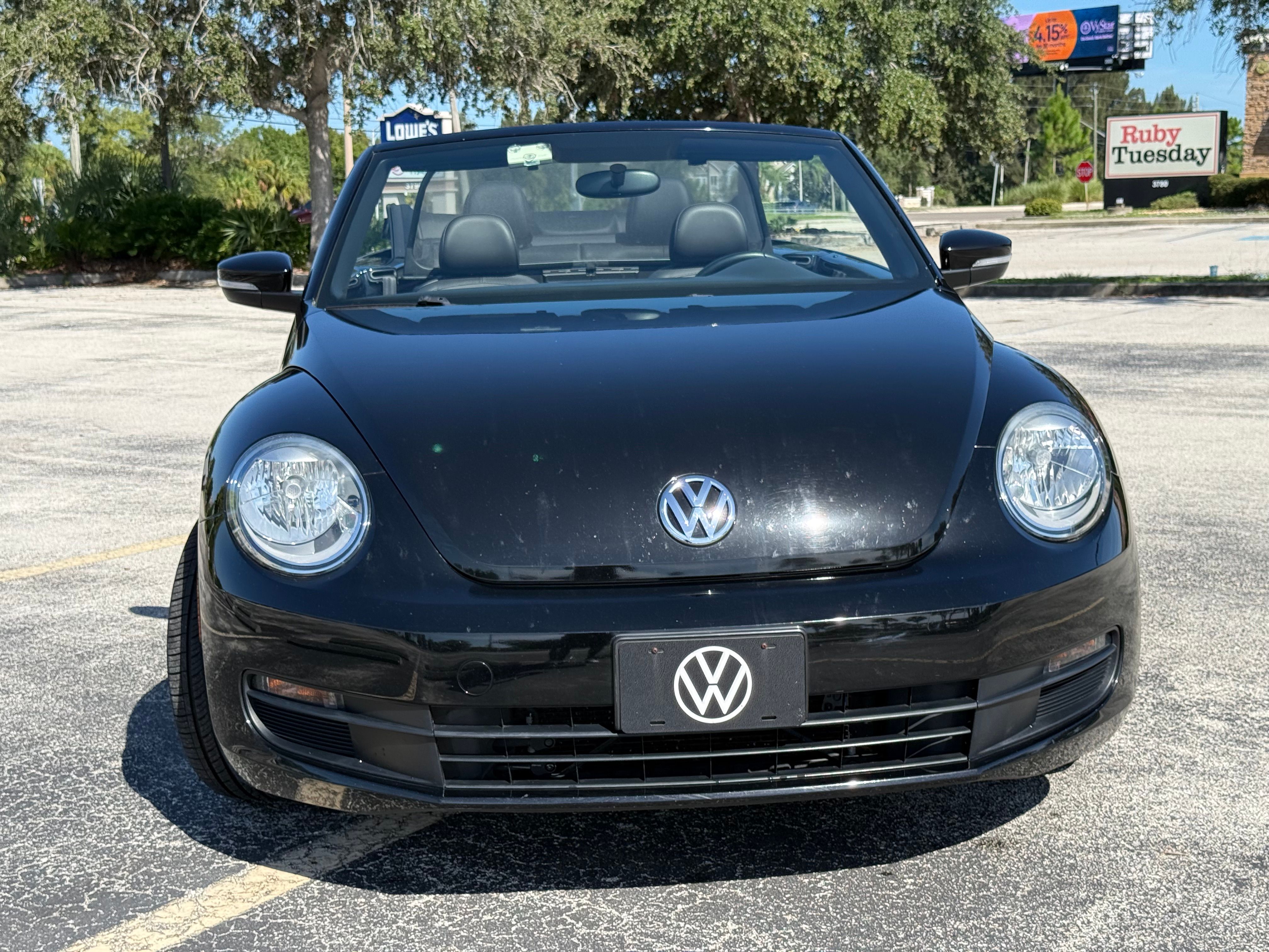 Used 2014 Volkswagen Beetle 2.5 FWD image 9