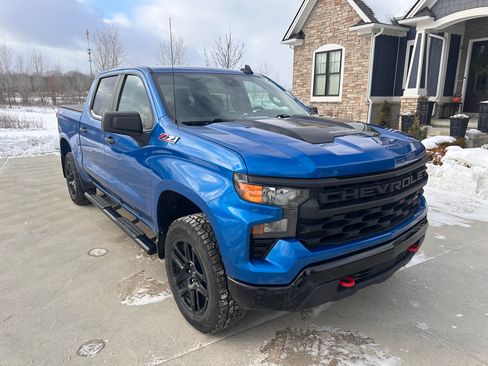 Used 2022 Chevrolet Silverado 1500 Custom Trail Boss image 1