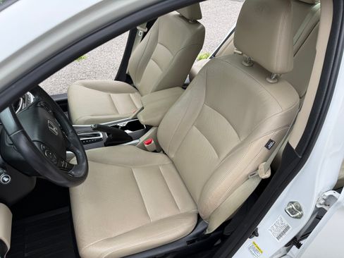 Used 2014 Honda Accord EX-L image 19