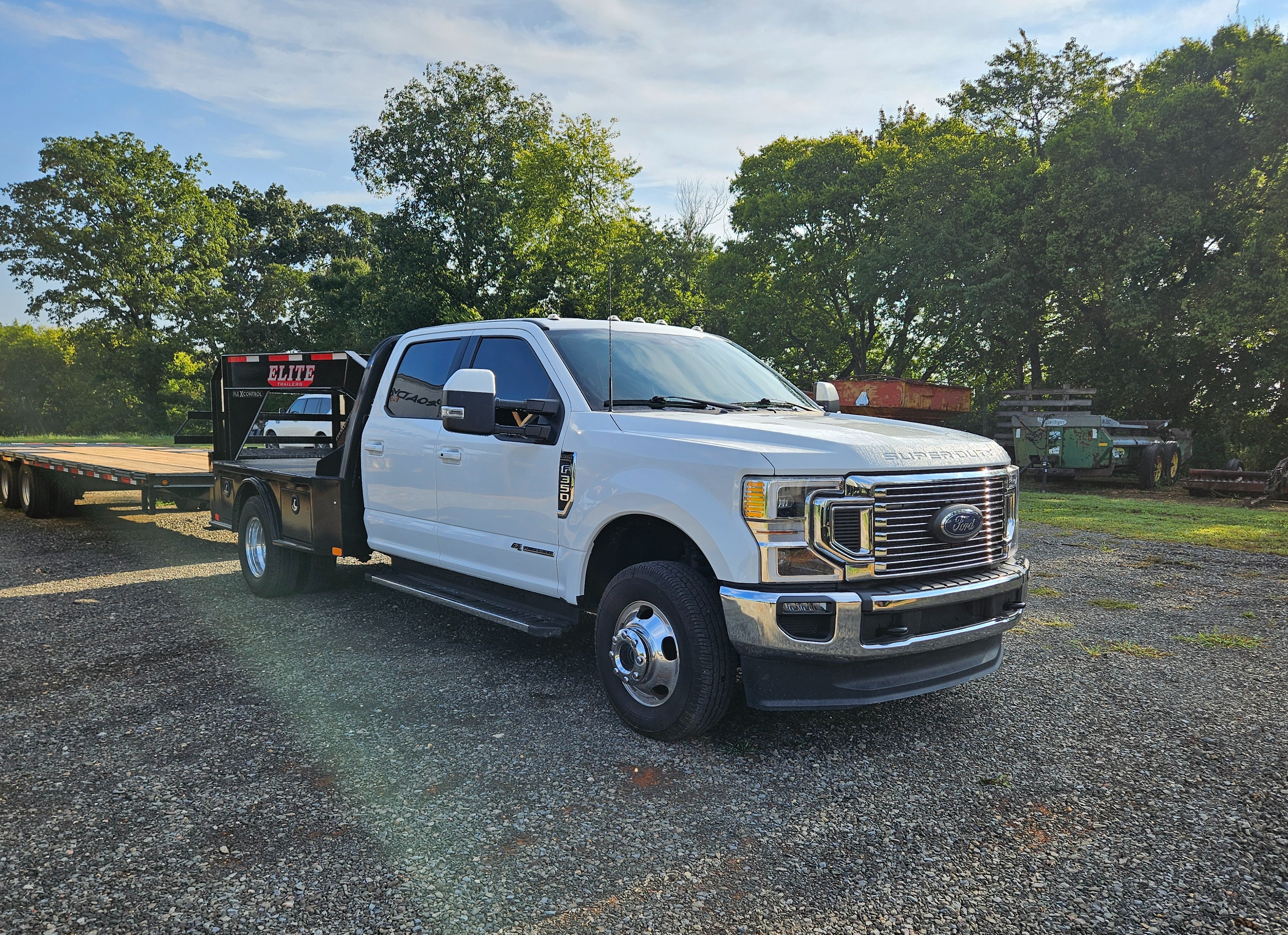 Used 2022 Ford F350 Lariat w/ Lariat Ultimate Package AWD/4WD image 1