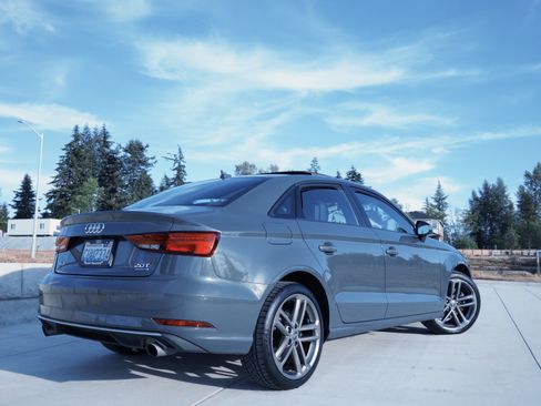 Used 2018 Audi A3 2.0T Premium w/ Convenience Package AWD/4WD image 16