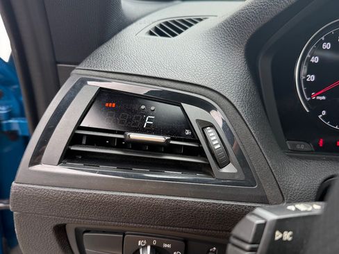 Used 2018 BMW M2 RWD image 13