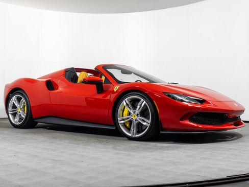 Used 2024 Ferrari 296 GTS image 9