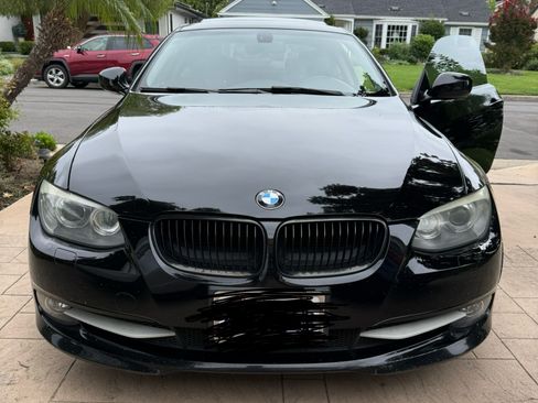 Used 2011 BMW 328i Coupe image 2