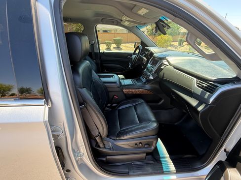 Used 2018 Chevrolet Tahoe 2WD w/ Remote Keyless Entry Package image 15