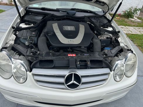 Used 2008 Mercedes-Benz CLK 350 Cabriolet image 12