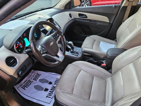 Used 2014 Chevrolet Cruze LT image 10