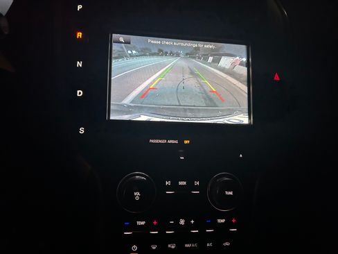 Used 2015 Lincoln MKC FWD w/ Equipment Group 101A Select image 22