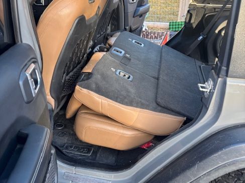 Used 2021 Jeep Wrangler Unlimited Rubicon image 26