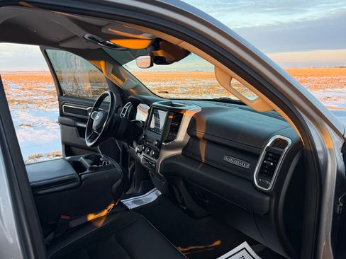 Used 2021 RAM 1500 Laramie image 8