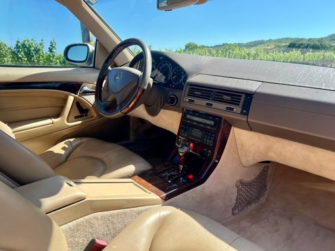 Used 2000 Mercedes-Benz SL 500 image 17