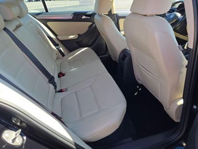 Used 2017 Volkswagen Jetta SE