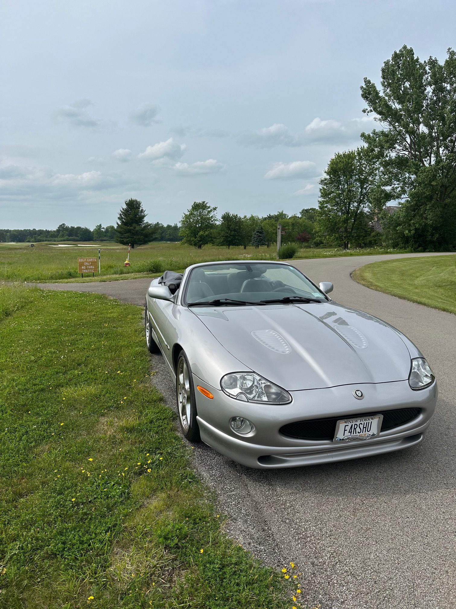 Used 2001 Jaguar XKR Convertible RWD image 6