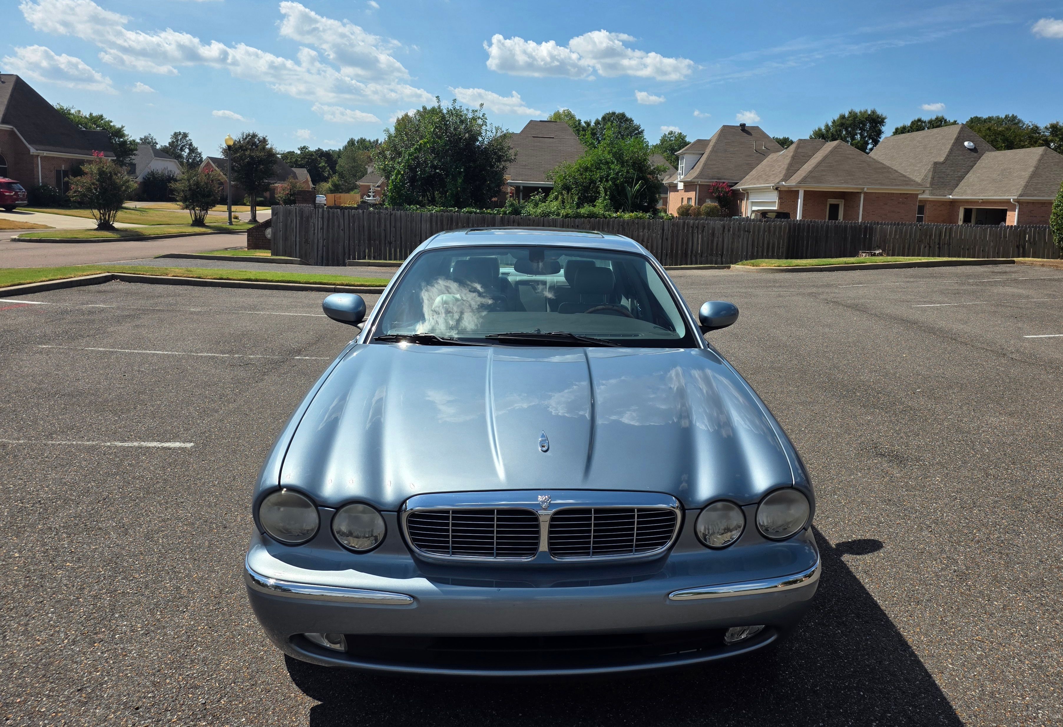 Used 2005 Jaguar XJ8 RWD image 6