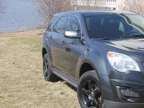 Used 2013 Chevrolet Equinox LS image 10