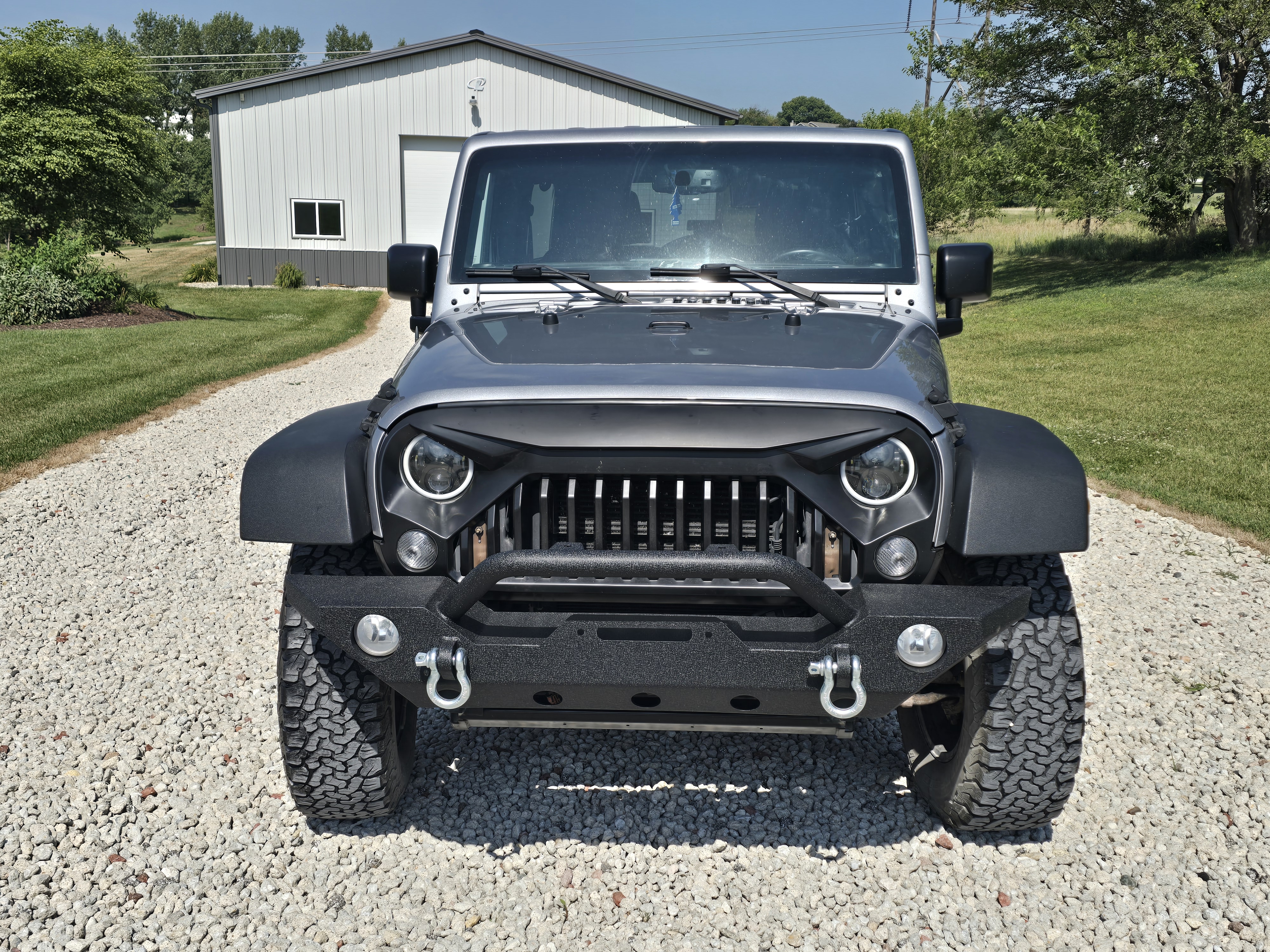 Used 2015 Jeep Wrangler Unlimited Sport AWD/4WD image 2