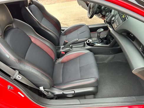 Used 2015 Honda CR-Z EX image 19