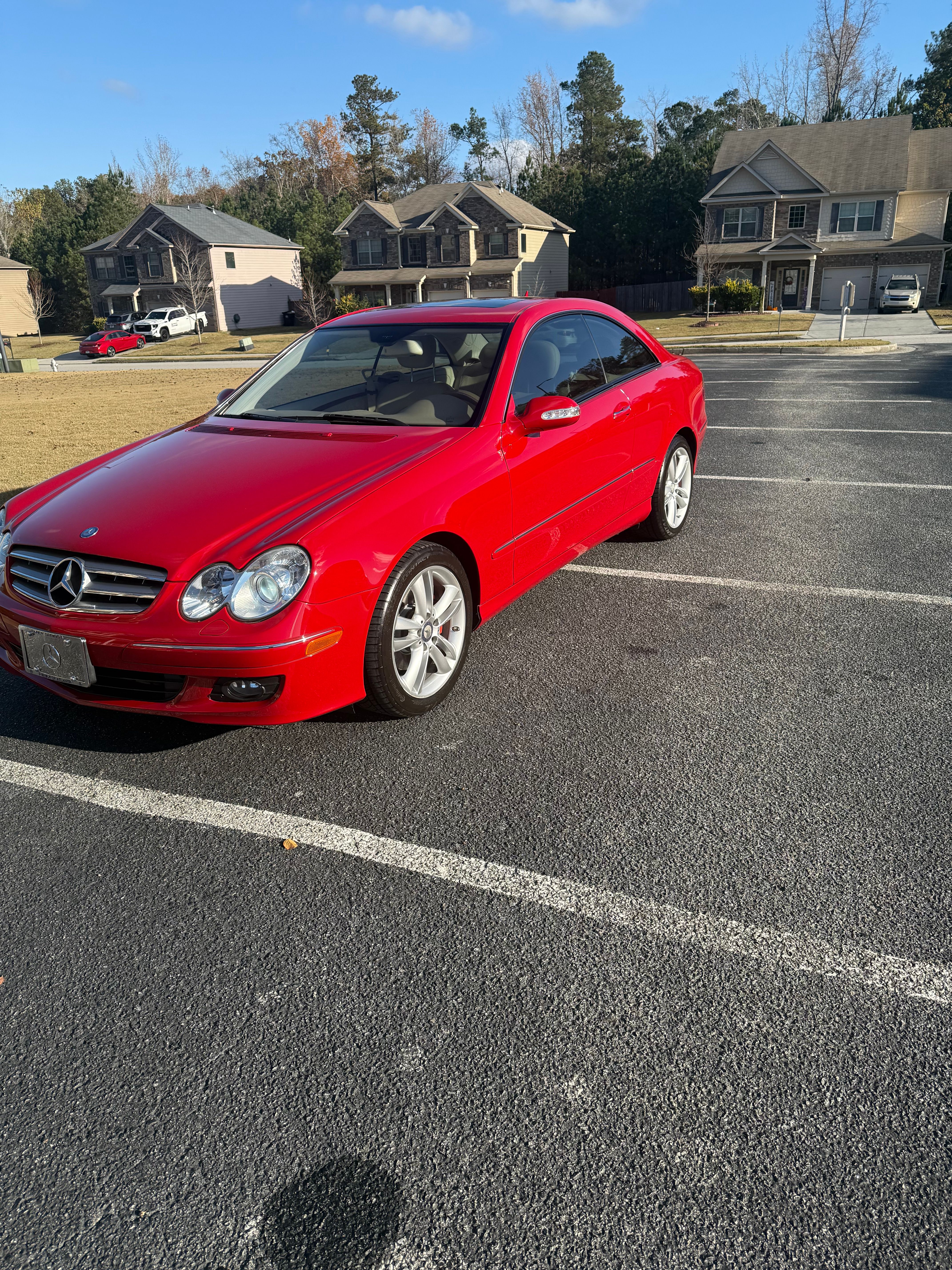 Used 2008 Mercedes-Benz CLK 350 Coupe image 2