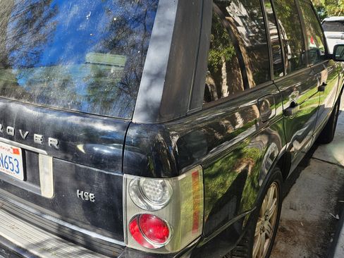 Used 2008 Land Rover Range Rover HSE image 18