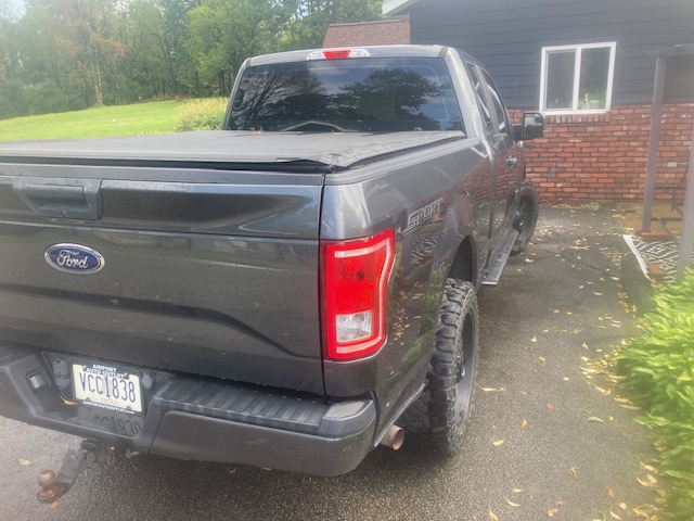Used 2016 Ford F150 XL w/ Equipment Group 101A Mid AWD/4WD image 5