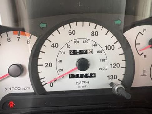 Used 2002 Hyundai Accent GS FWD image 9