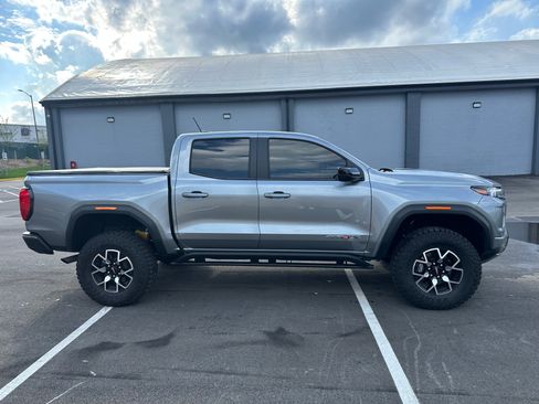 Used 2024 GMC Canyon AT4X AWD/4WD image 4