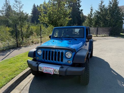 Used 2016 Jeep Wrangler Unlimited Sport w/ Quick Order Package 24S image 4