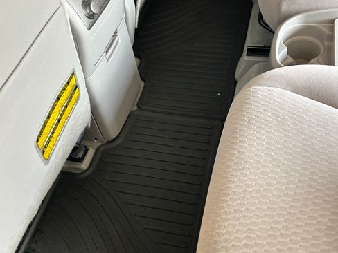 Used 2009 Toyota Highlander 4WD image 5