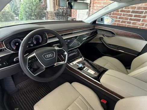 Used 2024 Audi A8 L 3.0T AWD/4WD image 15