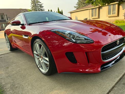 Used 2015 Jaguar F-TYPE S RWD image 1