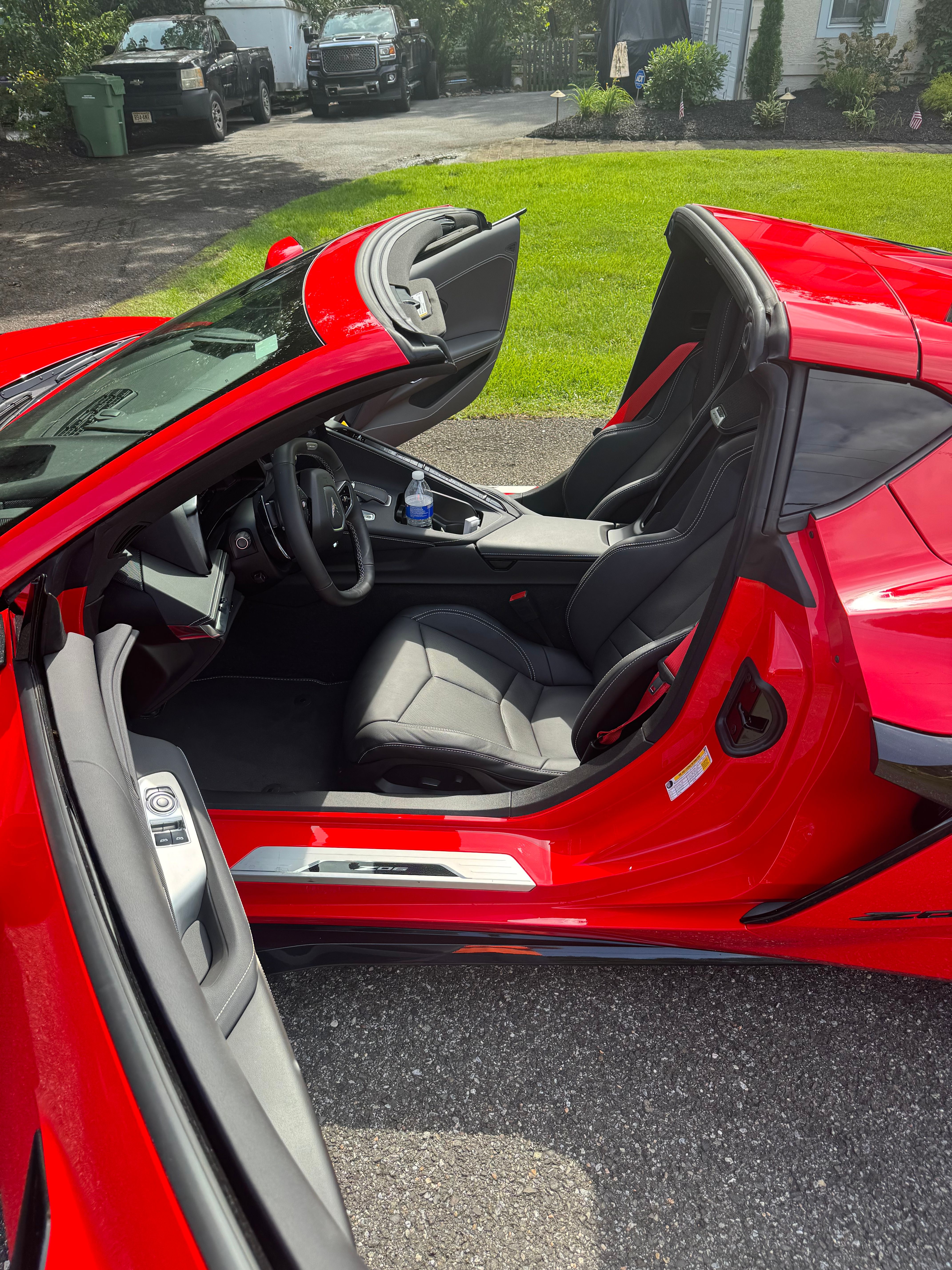 Used 2024 Chevrolet Corvette Z06 RWD image 12