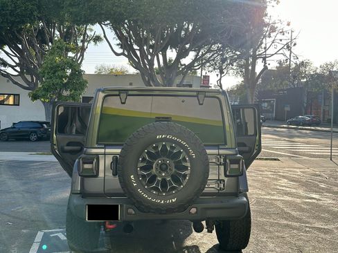 Used 2021 Jeep Wrangler Unlimited Rubicon image 11