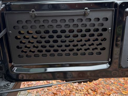 Used 2023 Ford Bronco Raptor image 16