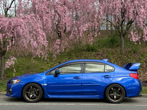 Used 2017 Subaru WRX STI AWD/4WD image 2