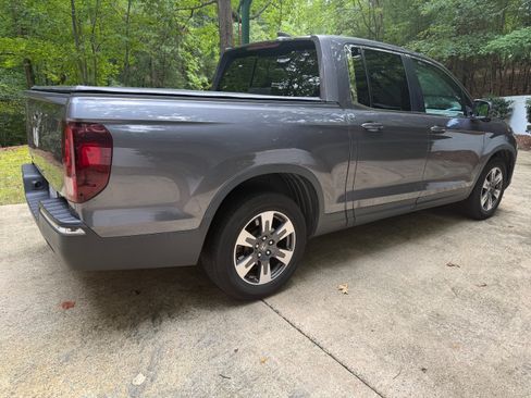 Used 2019 Honda Ridgeline RTL-T image 4