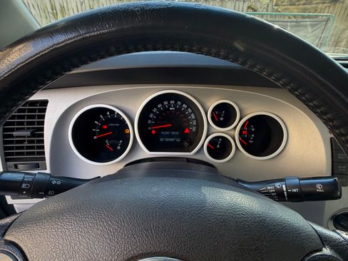 Used 2008 Toyota Tundra Limited image 11