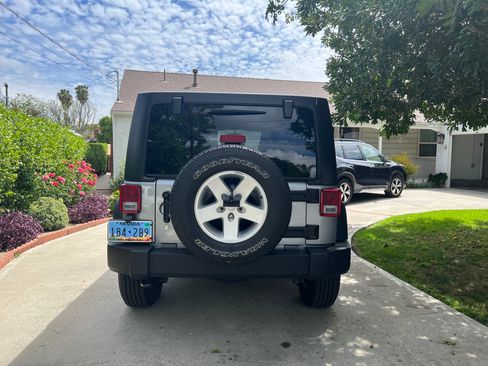 Used 2017 Jeep Wrangler Unlimited Sport w/ Quick Order Package 24S image 11