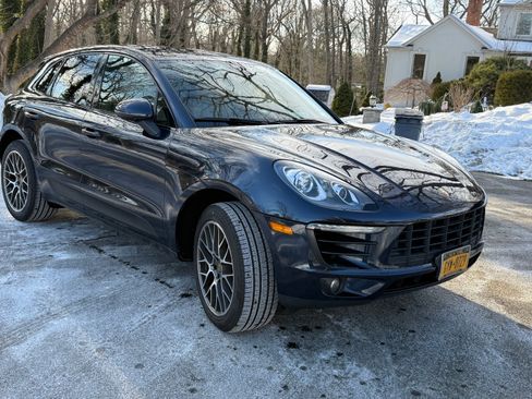 Used 2018 Porsche Macan S image 1