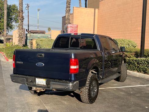 Used 2005 Ford F150 XLT image 4