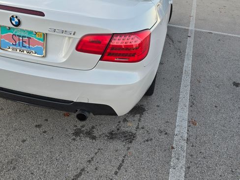 Used 2013 BMW 335i Convertible image 10