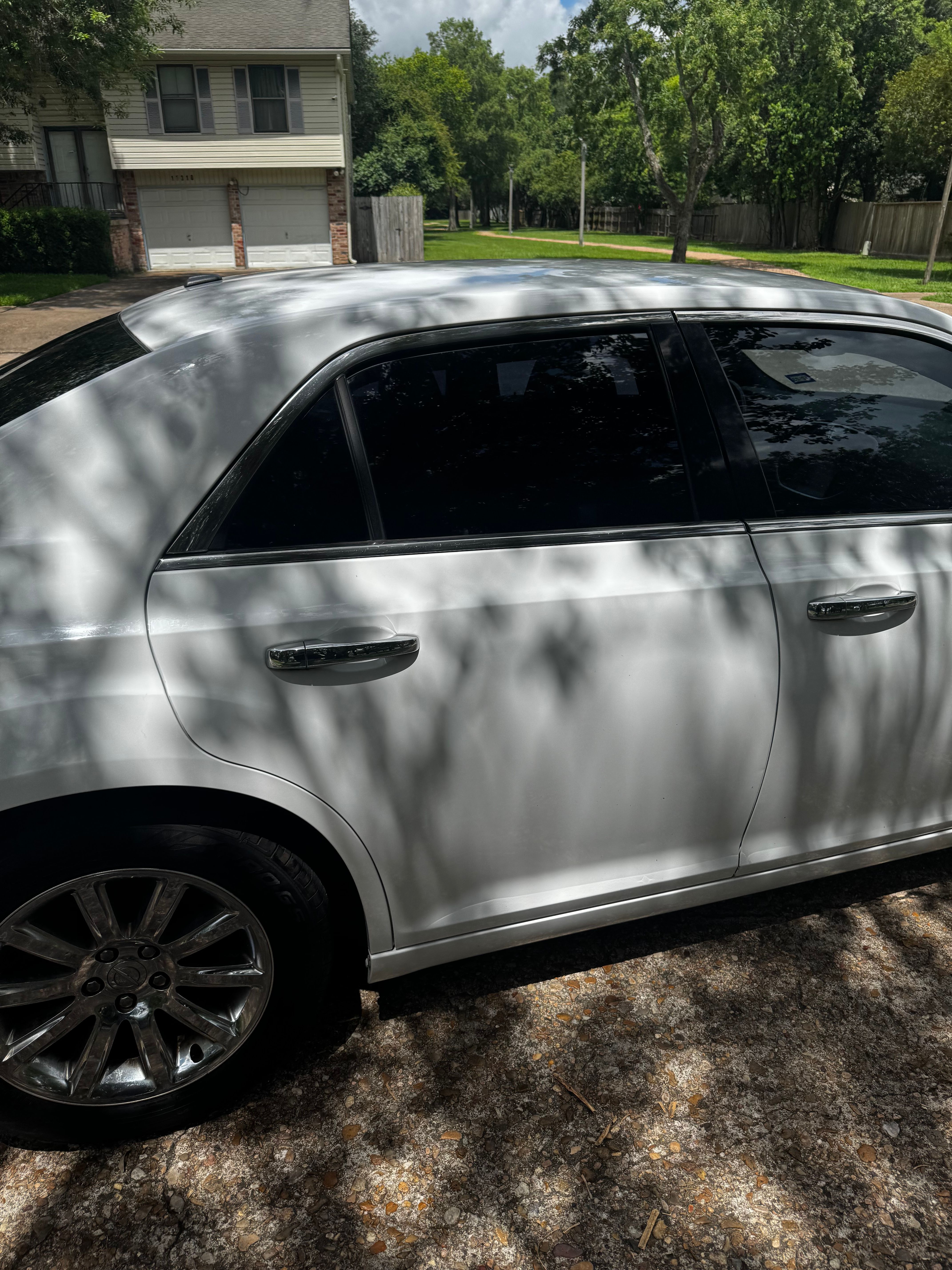 Used 2013 Chrysler 300 C RWD image 12