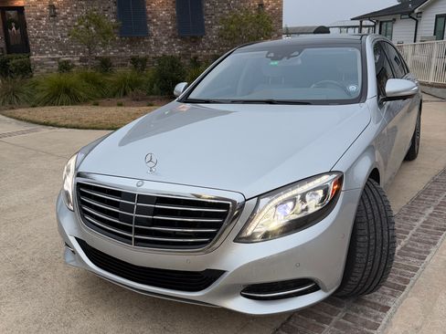 Used 2016 Mercedes-Benz S 550 Sedan image 4