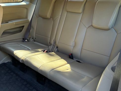 Used 2012 Honda Pilot Touring image 10