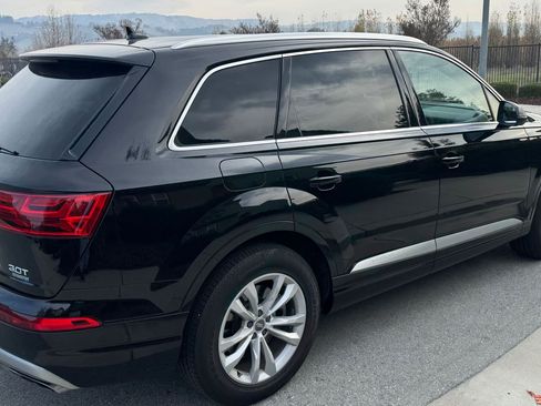 Used 2017 Audi Q7 3.0T Premium AWD/4WD image 5