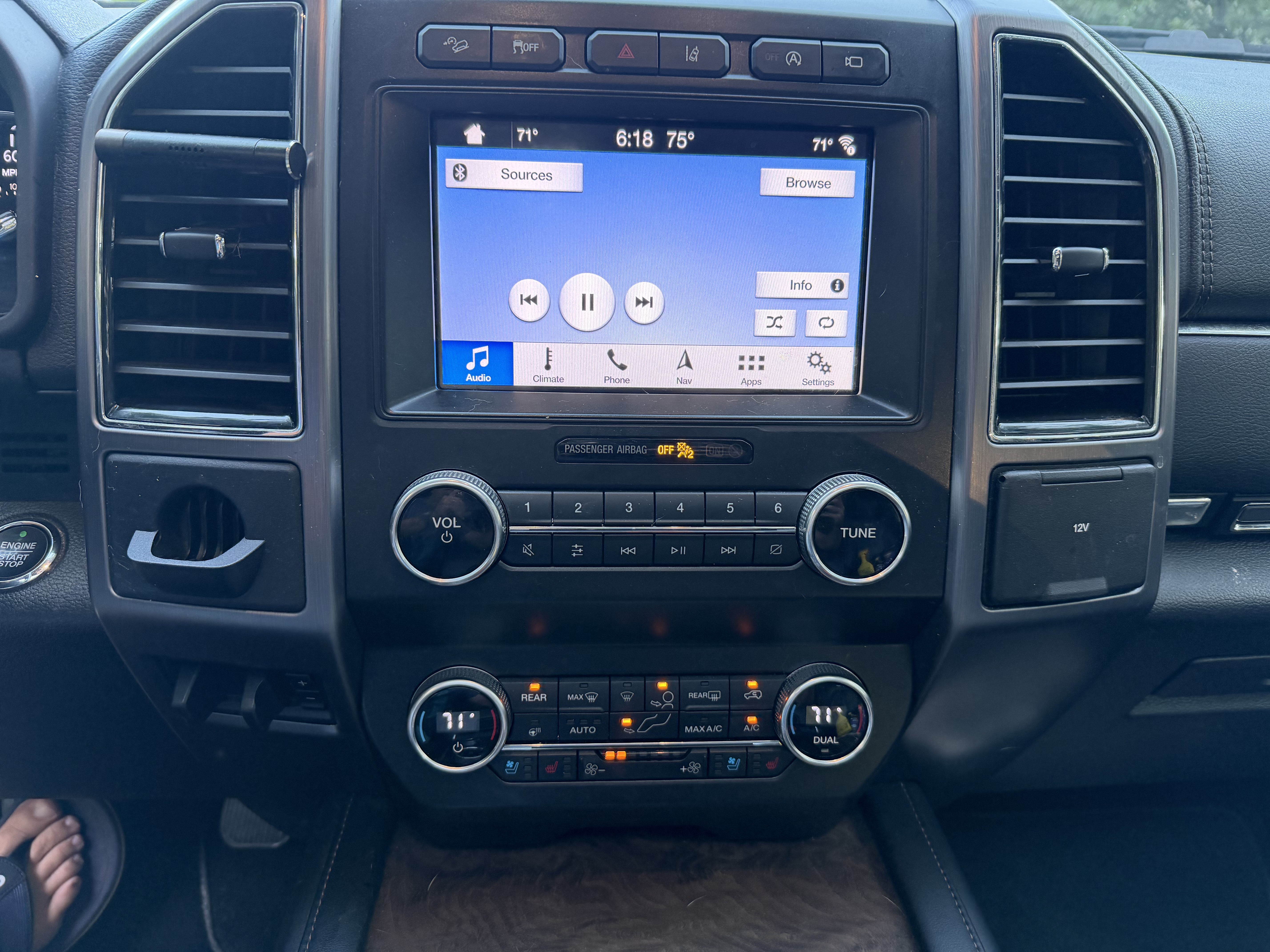 Used 2019 Ford Expedition Max Platinum AWD/4WD image 26