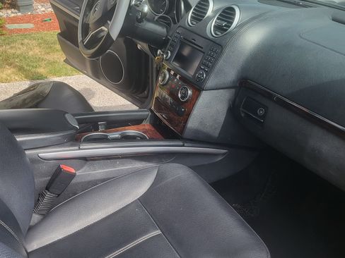 Used 2012 Mercedes-Benz GL 450 4MATIC image 14