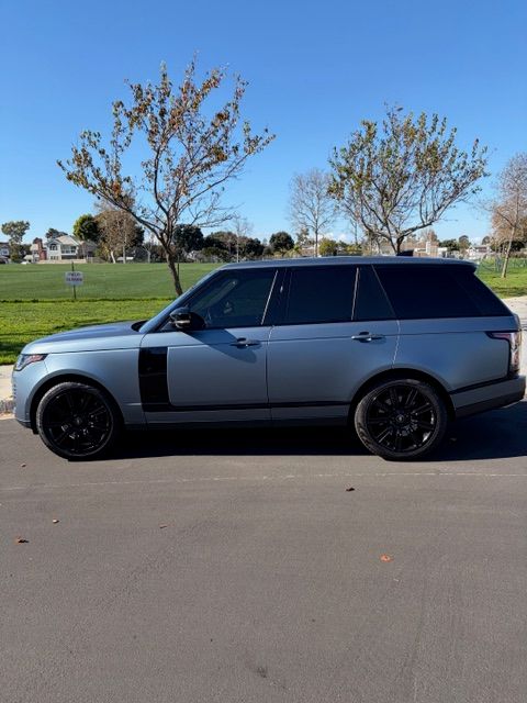 Used 2021 Land Rover Range Rover HSE AWD/4WD image 4